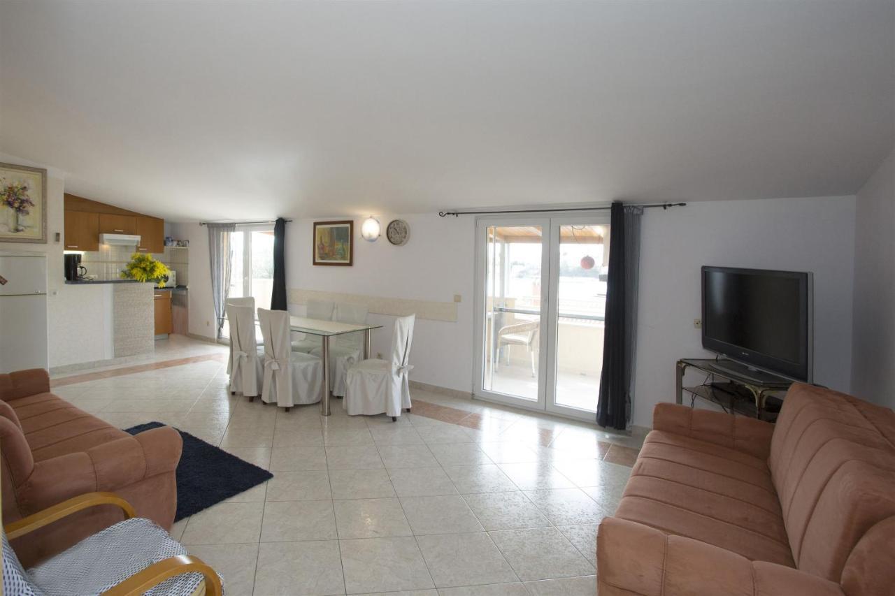 Apartments Gudelj Trogir Ngoại thất bức ảnh